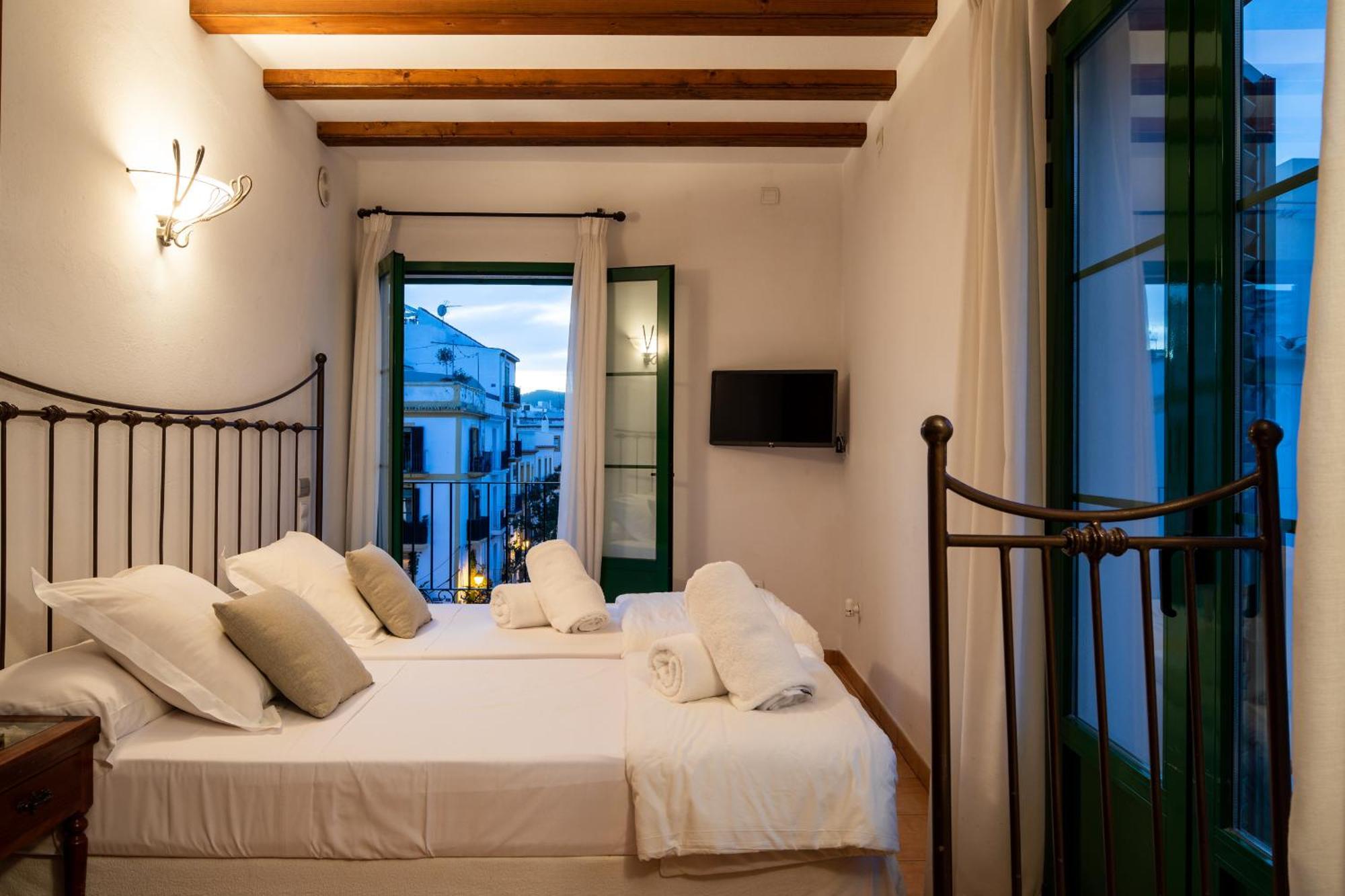 Apartamentos Mariano Ибица Экстерьер фото