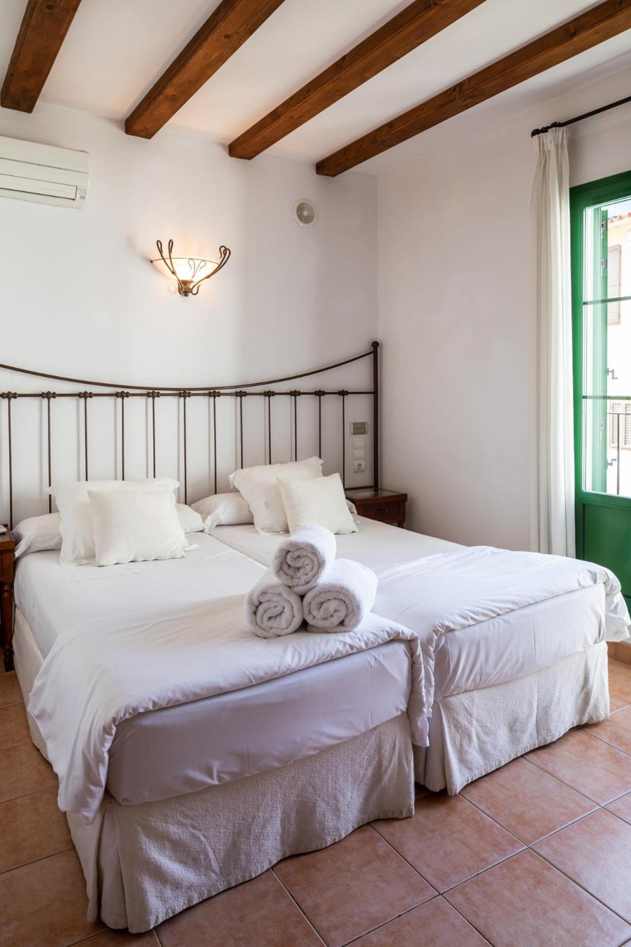 Apartamentos Mariano Ибица Экстерьер фото